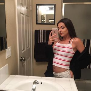 Meet your Posher, Bella